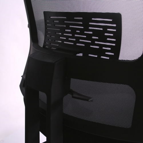 Akce: Kancelářská židle TECTON (černá nebo šedá síťovina)